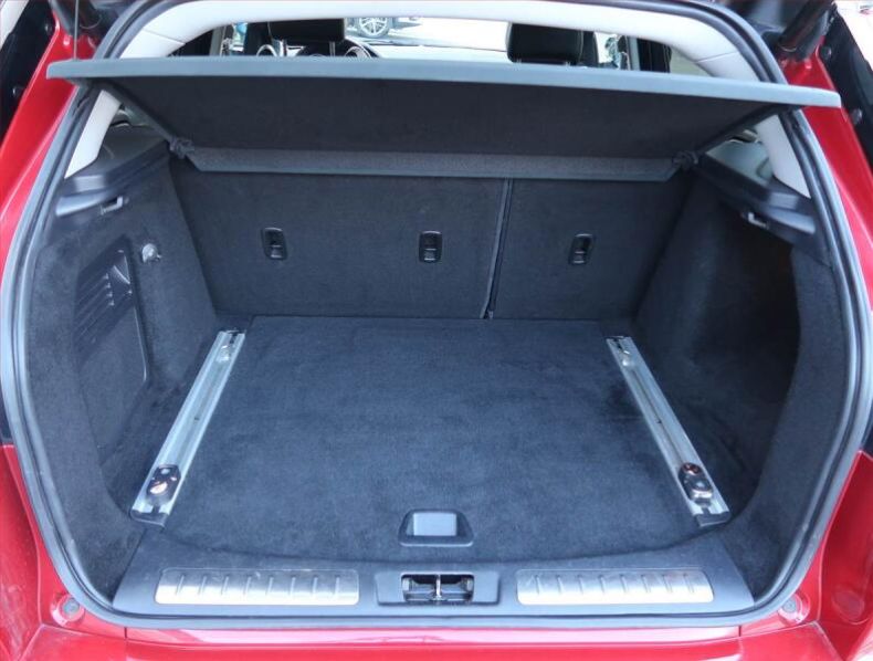 Land Rover Range Rover Evoque - hlavní fotka