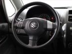 Suzuki SX4 - fotka číslo 11