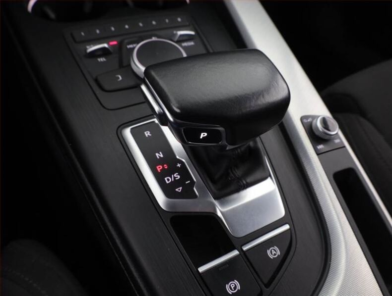 Audi A4 - hlavní fotka