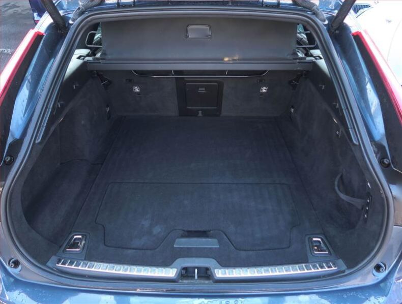 Volvo V90 - hlavní fotka