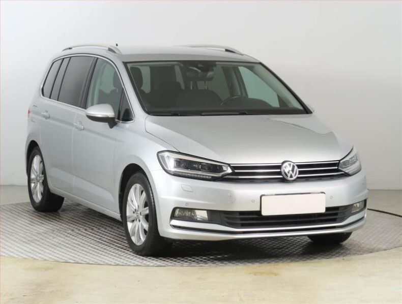 Volkswagen Touran - hlavní foto