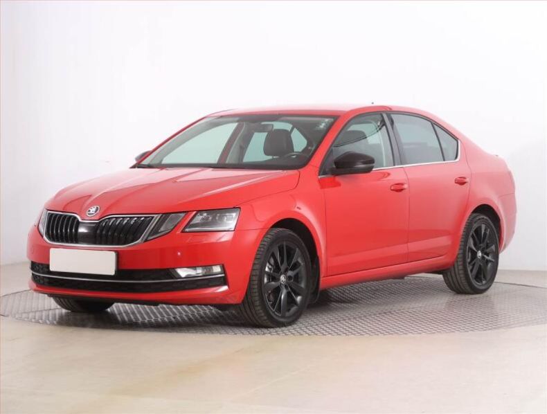 Škoda Octavia - hlavní fotka