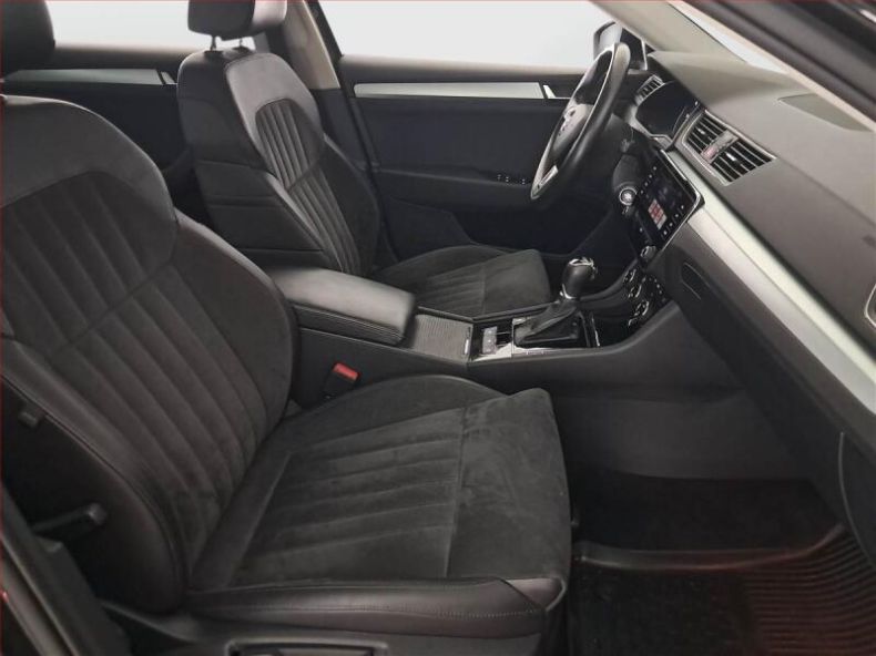 Škoda Superb - hlavní fotka