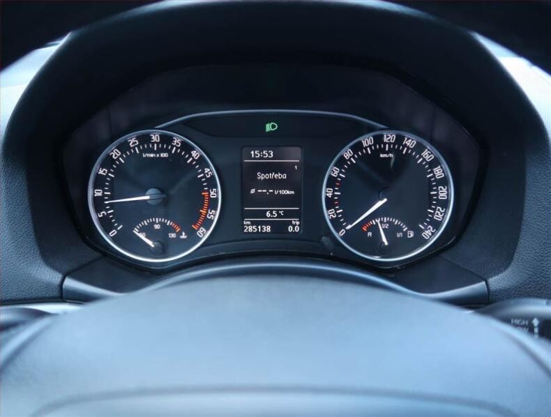 Škoda Octavia - hlavní fotka