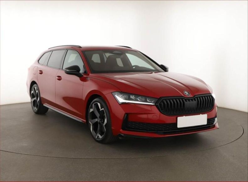 Škoda Superb - hlavní foto