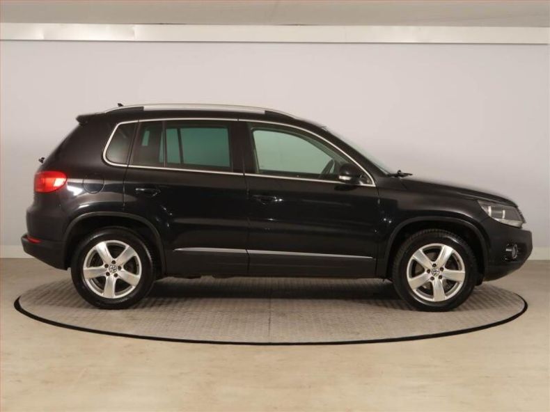 Volkswagen Tiguan - hlavní fotka