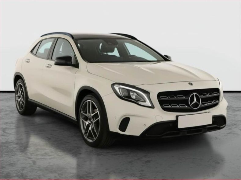 Mercedes Třída GLA - hlavní foto