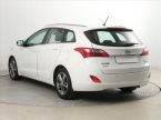 Hyundai i30 - fotka číslo 3