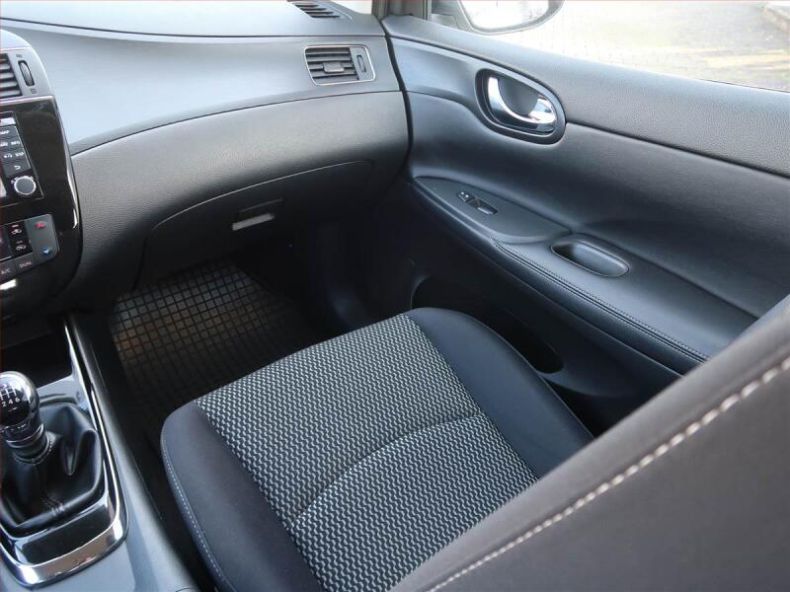 Nissan Pulsar - hlavní fotka