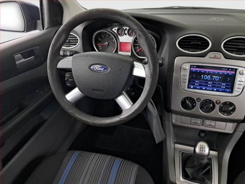 Ford Focus - hlavní fotka