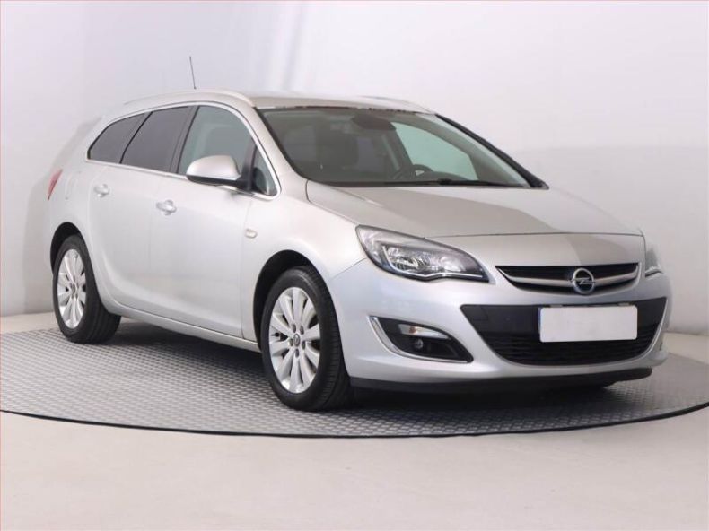 Opel Astra - hlavní fotka inzerátu