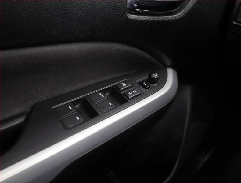 Suzuki Vitara - hlavní fotka