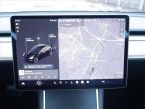 Tesla Model 3 - fotka číslo 17