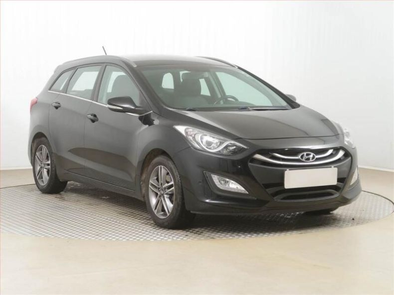 Hyundai i30 - hlavní fotka inzerátu