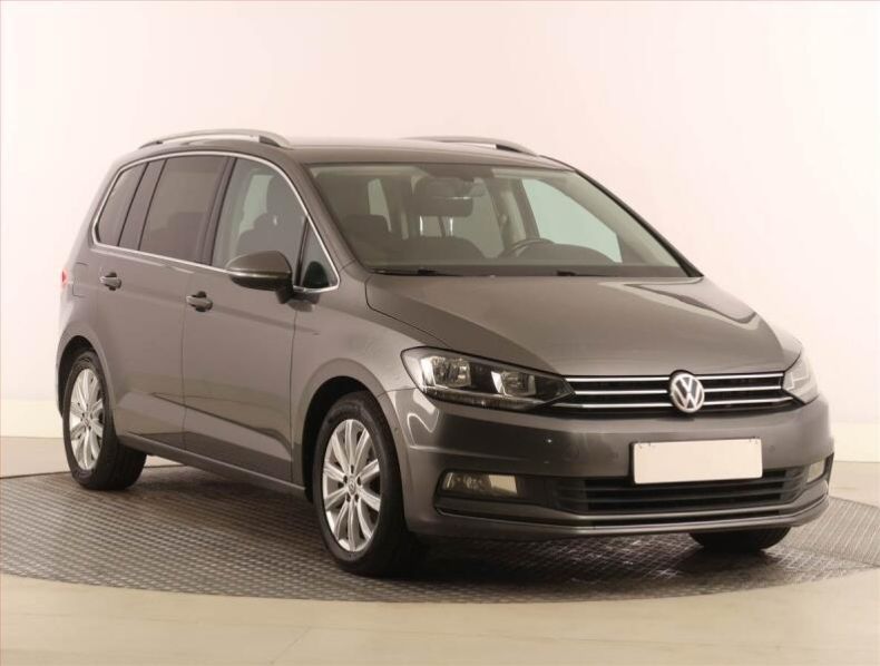 Volkswagen Touran - hlavní foto