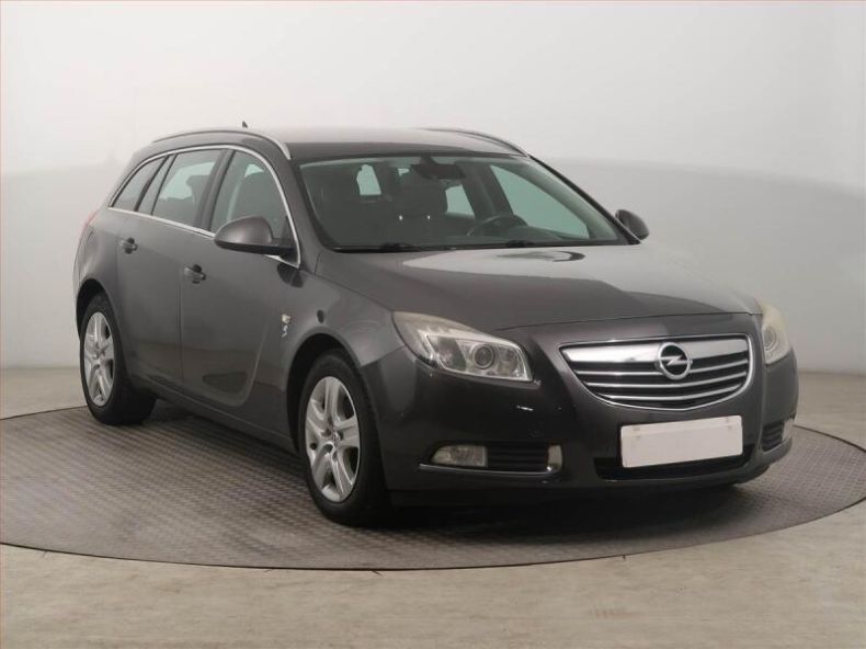 Opel Insignia - hlavní fotka inzerátu