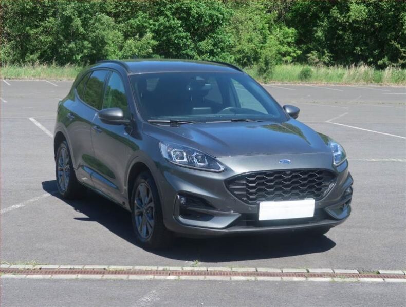 Ford Kuga - hlavní foto