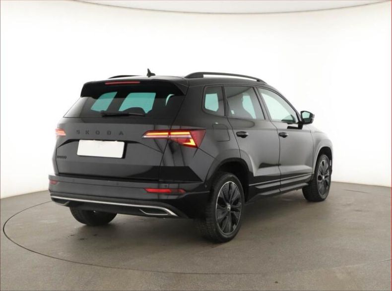 Škoda Karoq - hlavní fotka