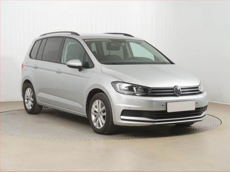 Volkswagen Touran - hlavní fotka inzerátu