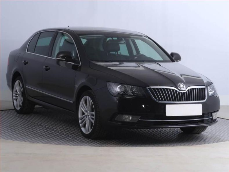 Škoda Superb - hlavní fotka inzerátu