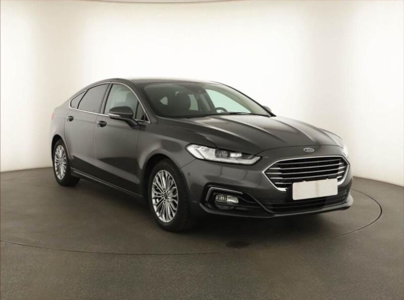 Ford Mondeo - hlavní fotka