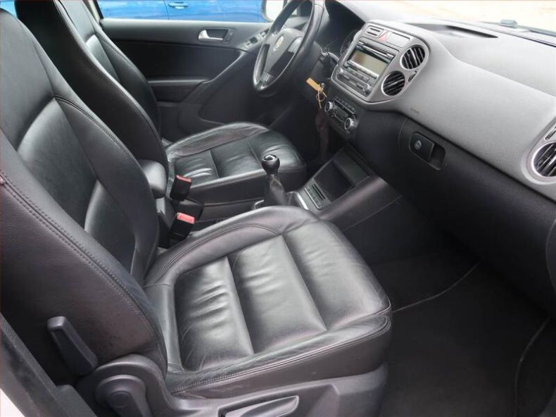 Volkswagen Tiguan - hlavní fotka