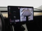 Tesla Model 3 - fotka číslo 17