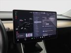 Tesla Model 3 - fotka číslo 20