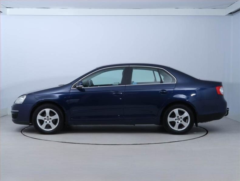 Volkswagen Jetta - hlavní fotka