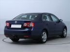Volkswagen Jetta - fotka číslo 4