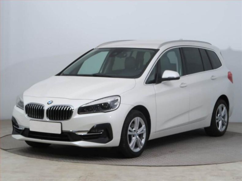 BMW Řada 2 - hlavní fotka