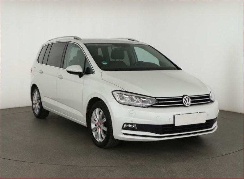 Volkswagen Touran - hlavní fotka