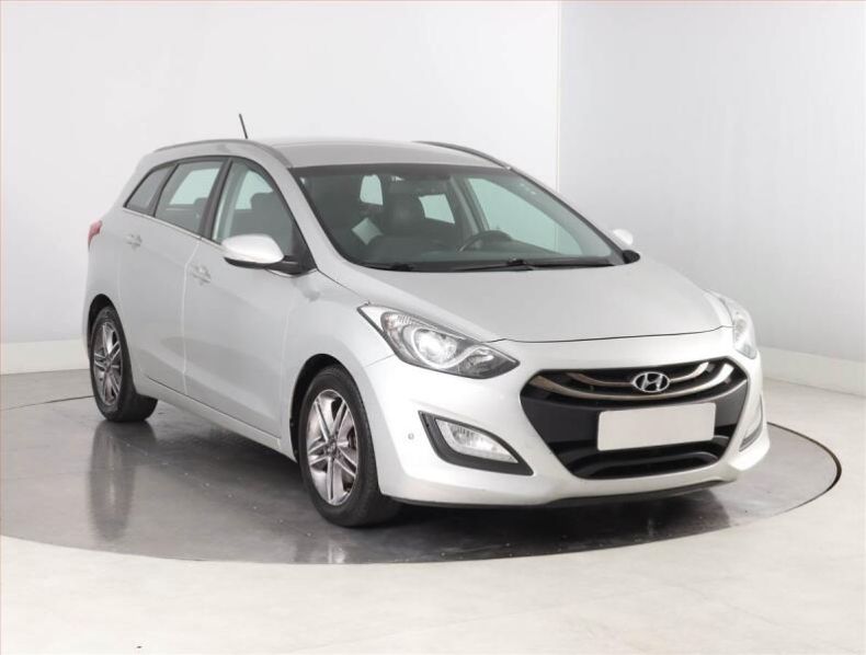 Hyundai i30 - hlavní foto