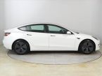 Tesla Model 3 - fotka číslo 5