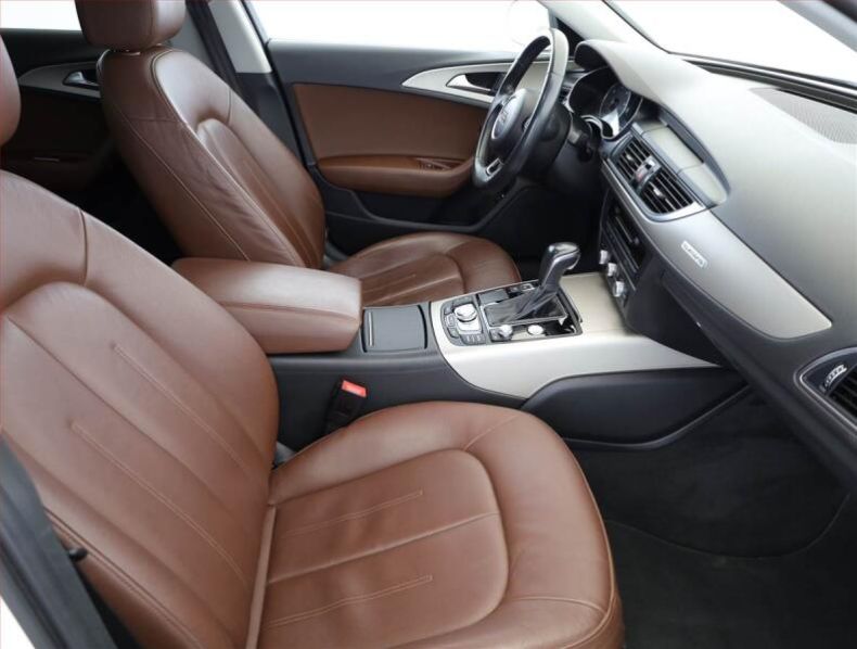 Audi A6 - hlavní fotka