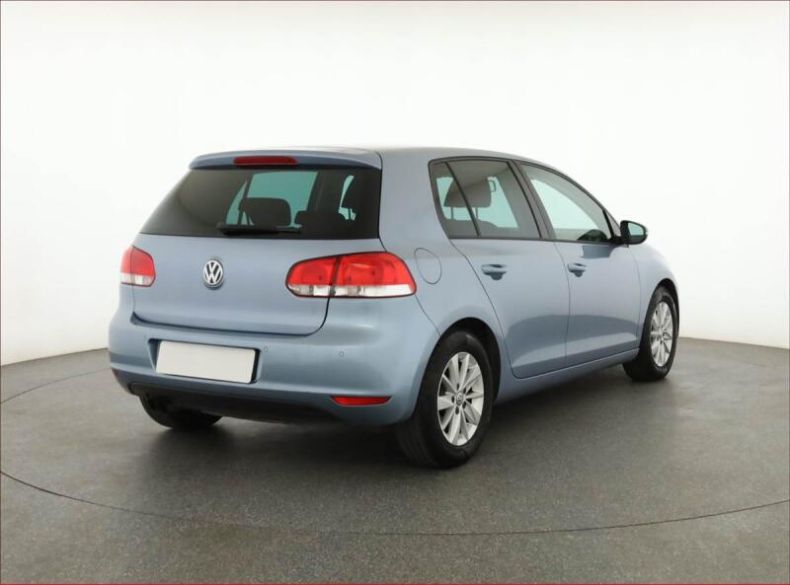 Volkswagen Golf - hlavní fotka