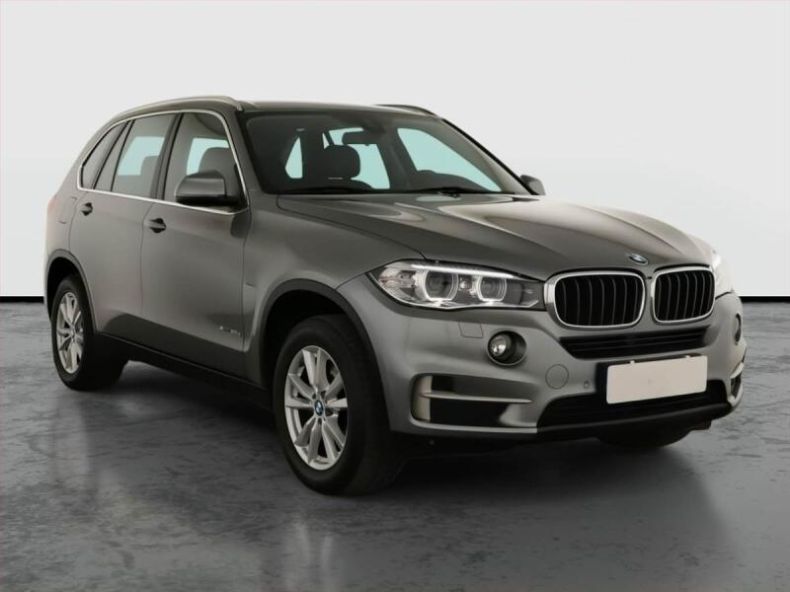 BMW X5 - hlavní foto