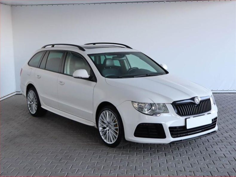 Škoda Superb - hlavní fotka inzerátu