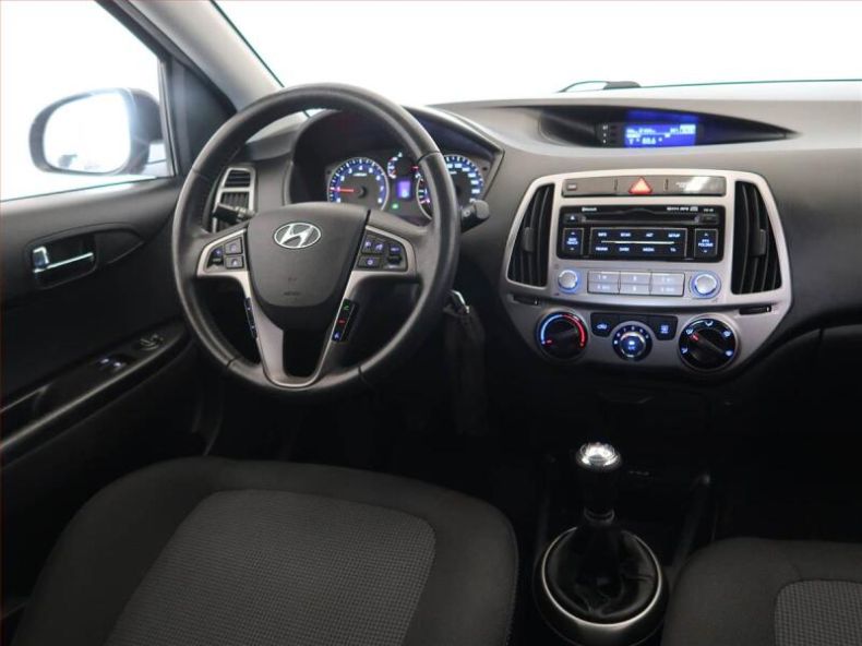 Hyundai i20 - hlavní fotka