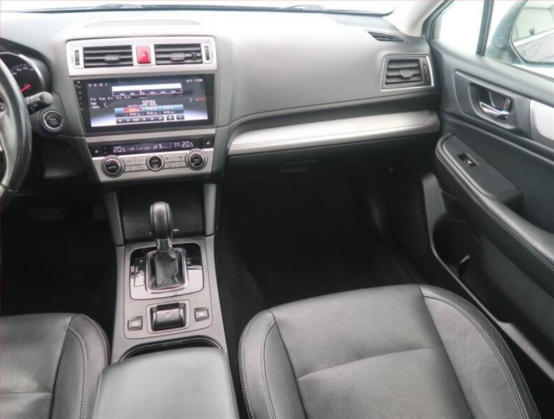 Subaru Outback - hlavní fotka