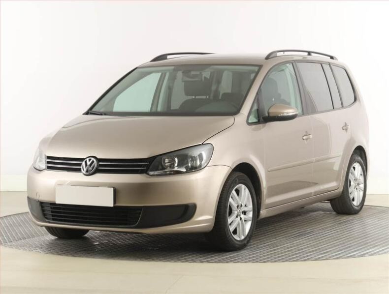 Volkswagen Touran - hlavní fotka