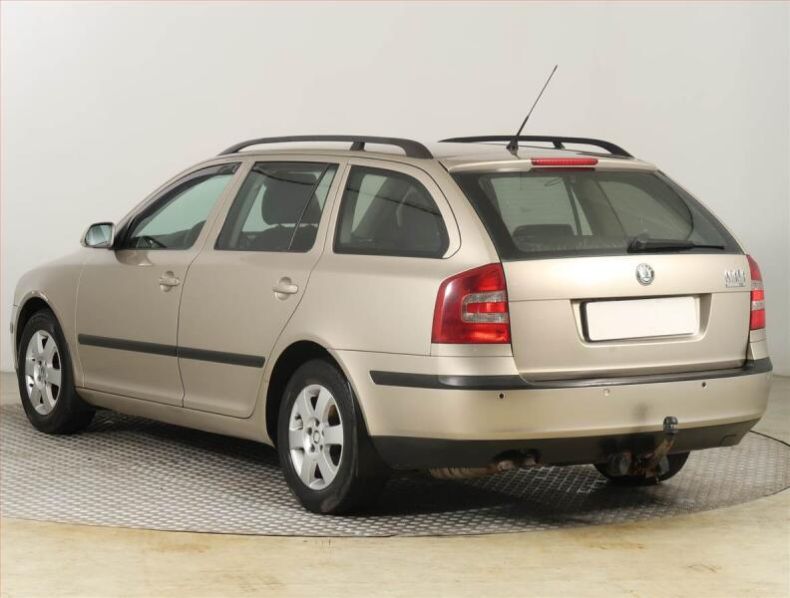 Škoda Octavia - hlavní fotka