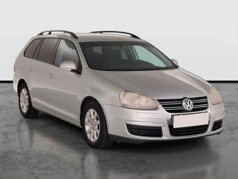 Volkswagen Golf - hlavní foto