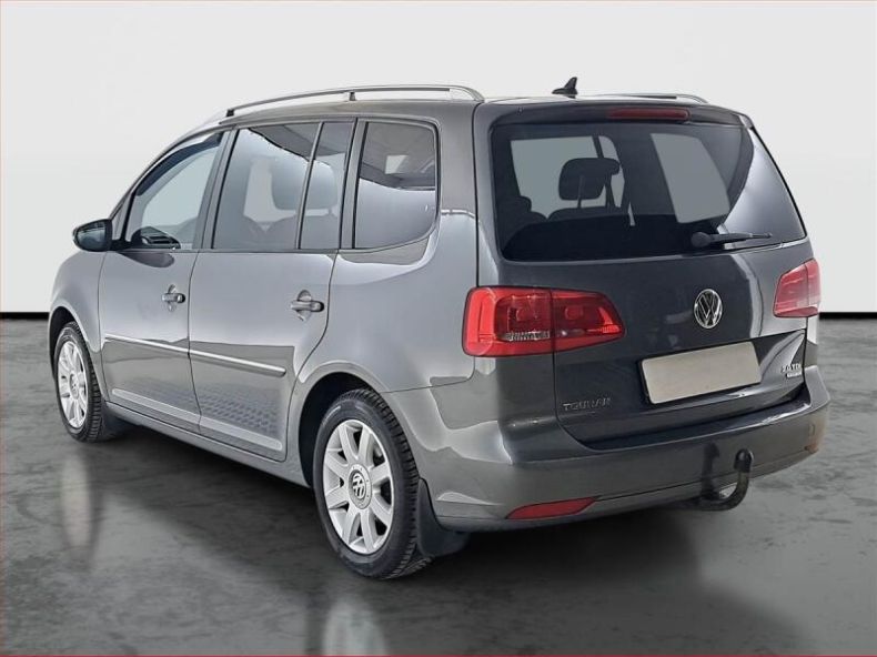 Volkswagen Touran - hlavní fotka