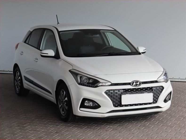 Hyundai i20 - hlavní foto