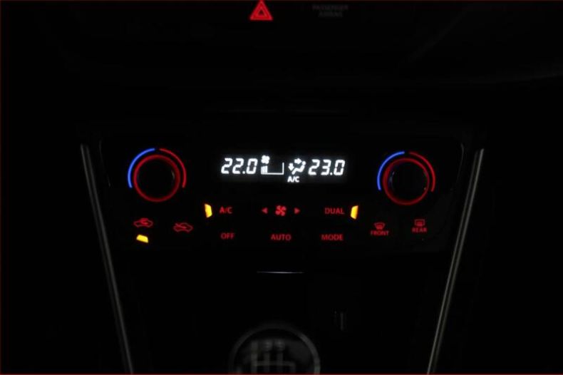 Suzuki SX4 - hlavní fotka