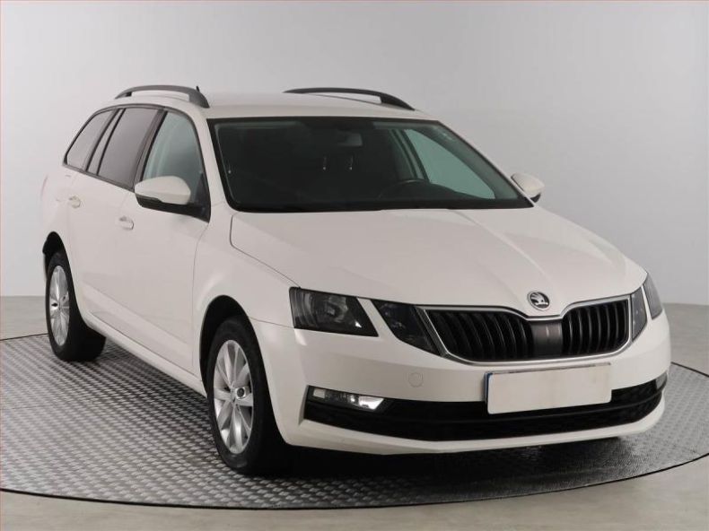 Škoda Octavia - hlavní foto