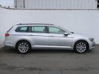 Volkswagen Passat - fotka číslo 5