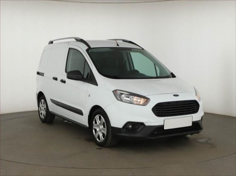 Ford Transit - hlavní foto