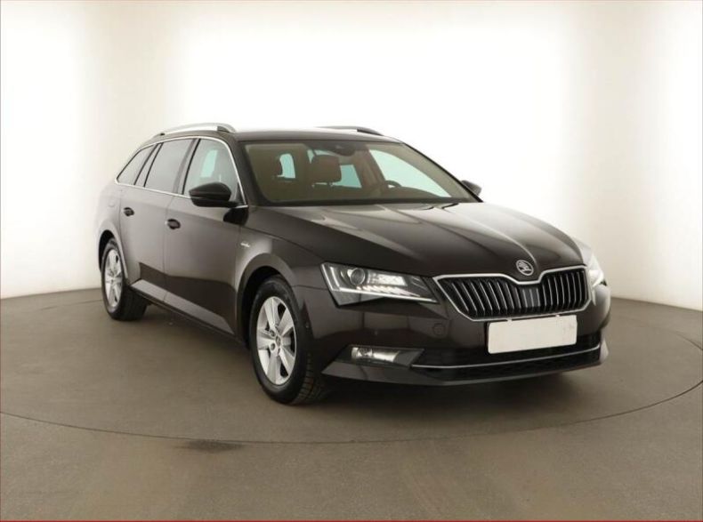 Škoda Superb - hlavní fotka inzerátu